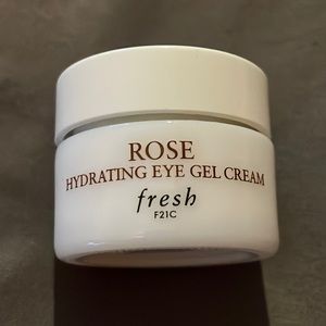 Rose eye gel cream